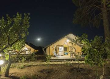Glamping Trapani - In tenda come in una suite