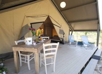 Glamping Trapani - In tenda come in una suite