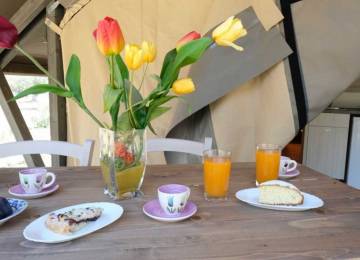 Glamping Trapani - In tenda come in una suite