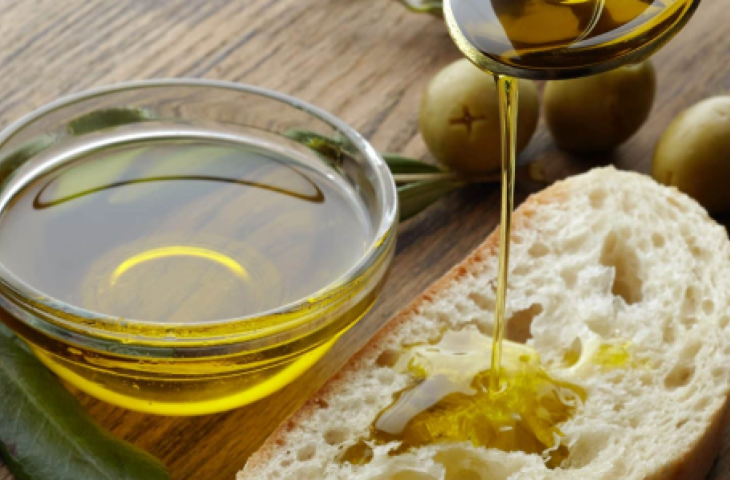 Fuga romantica d'autunno con cena a lume d'Olio